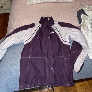 north face ski/snowboard jacket